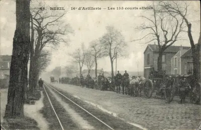 Rueil - 16e d'Artillerie — Les 155 courts attelés