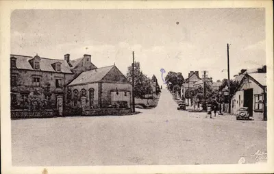 Guichen (Ille-et-Vilaine) — chegada da escola — editor Addison Honne, número de série não visível