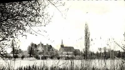 Le Lou-du-lac (Ille-et-Vil) — Jezioro — Fotografia P. Leidvre, Monauban-de-Bretagne