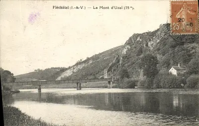 Pléchâtel (I.-&-V.) — O Mont d'Uzel (75 m.)