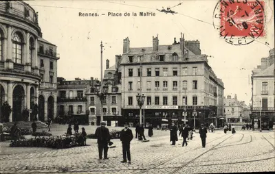 Rennes. — Place de la Mairie — Goff Léonard Lorrain