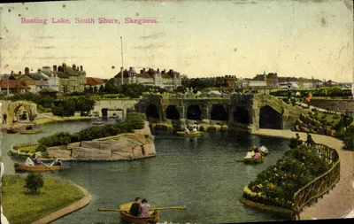 Boating Lake, South Shore, Skegness — Produção Britânica — número de série não visível