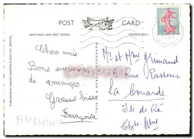Creux Harbour, Sark — vista do porto encaixado entre falésias — editor Harvey Barton & Son Ltd. Bristol — Verso