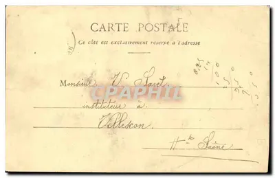Ma Petite Facteur — jeune femme en uniforme de facteur tenant des lettres — Phototype A. Bergaret & Cie — Nancy — Verso