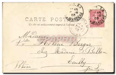 Femme à la fenêtre — scène intérieure avec rideaux brodés — éditeur R.P.I. — Verso