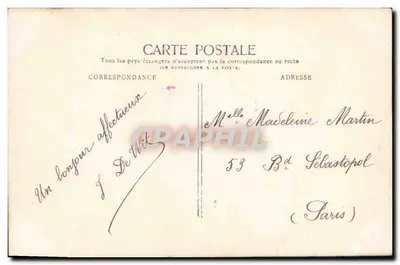 Bambina in abito blu e stivali — fotografia di Leonardo — n° 154 — Verso