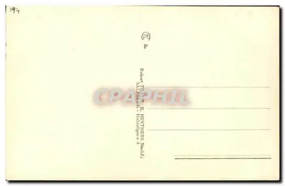 Cena teatral — três personagens em trajes históricos — Robert TRANDT & HINTNERS, Malta — Verso