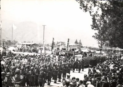 Cerimônia militar — 1098 —