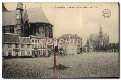 Bilhete postal antigo Audenarde Grand Place e Hotel de Ville