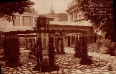 Jardim do Pavilhão de Paris — Exposição dos Artes Decorativas — n°30