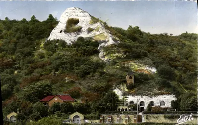 La Roche-Guyon — Seus Arredores (Vila Troglo-dytaire) — Estel