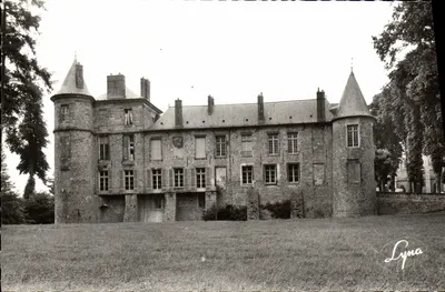 Castelo de Nangis — Século XIX — Lyna