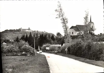 Asquins (Yonne) — Entrada do País, Igreja de Asquins e Basílica de Vézelay — IMP. MACON