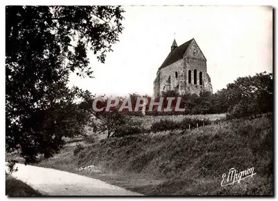 A Capela de Vauguilain e seus Muros — St-Julien-du-Sault (Yonne) — E. Mignon