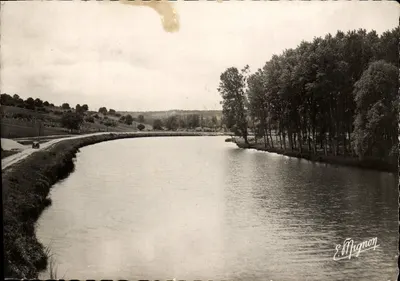 As margens do Yonne — Vista das margens — E. Mignon, S. (S.-et-Loire)