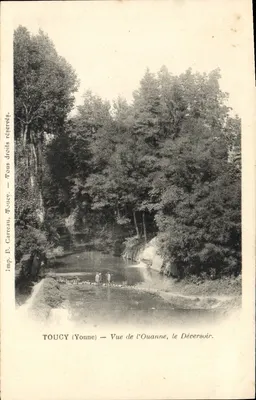 TOUCY (Yonne) — Vista do rio Ouanne, o Décervoir — Imp. P. Carreau, Toucy