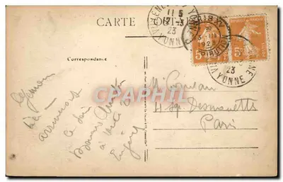 Villeneuve-sur-Yonne — Vista general — Reverso