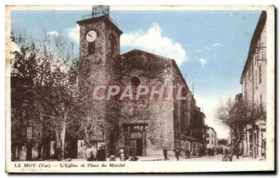 Bilhete postal antigo A Vista da Igreja e Praça do Mercado em Le Muy