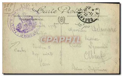 Caen — De Kerk Van Sint Pieter — De Navel — Achterkant