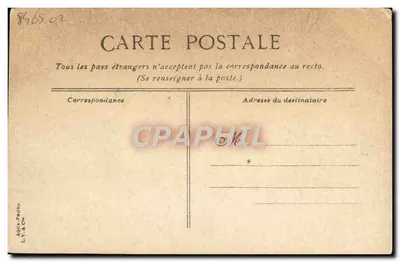 Trouville - Le quai Vallee — vue de la rue avec calèche et cycliste, éditeur L. V. & Cie, n°9 — Verso