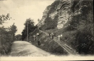 Hennequeville — Les Creuniers — LL.
