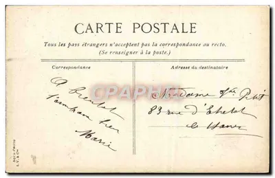 Trouville - El muelle Vallée — vista de la pasarela con carruaje y ciclista — editor L.V. & Cie, n.º 9 — Reverso