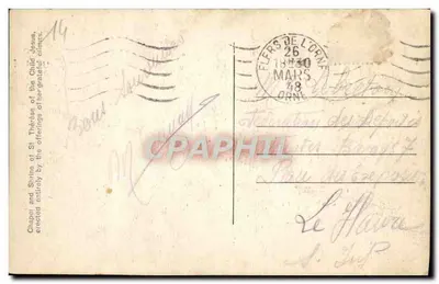 Capela e Relicário de Santa Teresinha da Criança-Jesus no Carmelo de Lisieux — edifício inteiramente em mármore, estátua milagrosa da Virgem do Sorriso no fundo — Verso