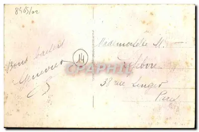 Deauville - A Praia das Flores - A Igreja e o Monumento aos Mortos — Verso