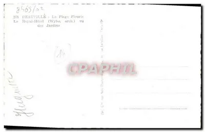 Deauville - O Hotel Royal (Wybo, arq.) visto dos Jardins — Cap — Verso