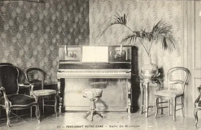 Pensionato Notre-Dame — Sala de Música — Gaubau Paris
