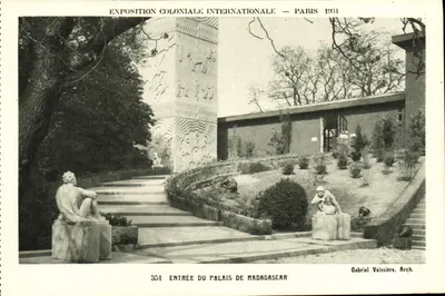Entrada do Palácio de Madagascar — Exposição Colonial Internacional — Paris 1931 — Gabriel Veissière, Arq.