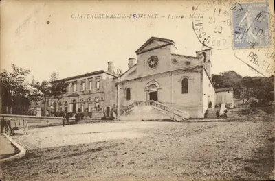 Châteaurenard-de-Provence — Igreja e Prefeitura — Editor: A. Goujon, n° 24