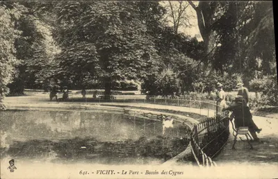 Vichy - O Parque - Lago dos Cisnes — editor LE, n° de série 641