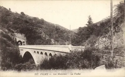 Vichy — Les Malavaux — O Viaduto — n°217