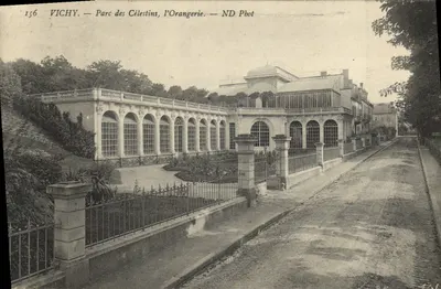 Vichy — Parque dos Célestins, a Orangerie — ND Phot
