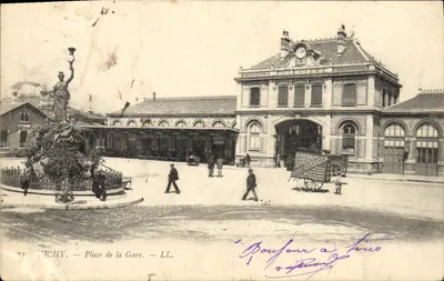 Place de la Gare — Itchy — LL.