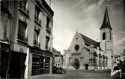 Bagneux. A Igreja — Editor: Images de France, n° 912 — Assinado Raymond