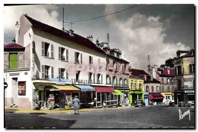 Place de la République — Bagneux — éditeur Raymon