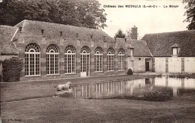 Castelo dos MESNULS (S.-e-O) — O Espelho