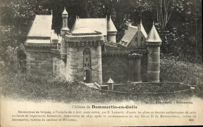 Kasteel van Dammartin-en-Goele — reconstructie in bakstenen op schaal van 2 centimeter — G.-L., uitg.-foto. — Dammartin — n°621