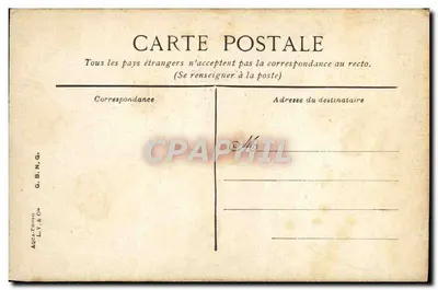 Fontainebleau - o Palácio. Pátio da Escola de Aplicação — L.Y.&CH — Verso