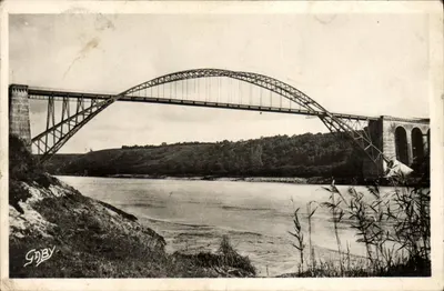 O Ponte Suspensa — La Roche-Bernard (Morbihan) — Edições GABY
