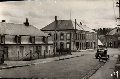 Anor (Nord) — O Cruzeiro da Campanha de Ouro — Édit. Mercier, Houtmont (Nord)