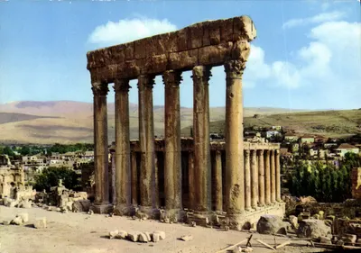 Baalbeck - Jupiter Columns and Bacchus Temple — Royalcolor, série 59