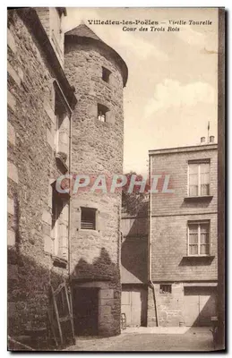 Villedieu-les-Poêles — Velha Torre, Cour des Trois Rois