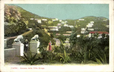 CAPRI - Entrada da Villa Krupp — vista panorâmica com dois leões de pedra e visitantes — editor desconhecido, número de série não visível