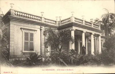 A Reunião - A Sé de Saint-Denis — Cliché H. M.