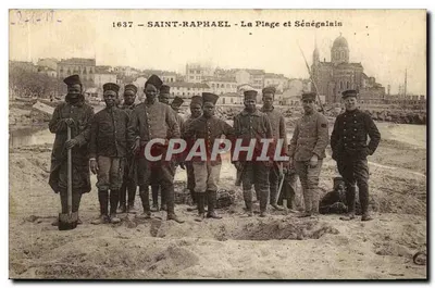 Сен-Рафаэль — Пляж и Сенегалцы — Издатель: Эдуард Булард, № 1637