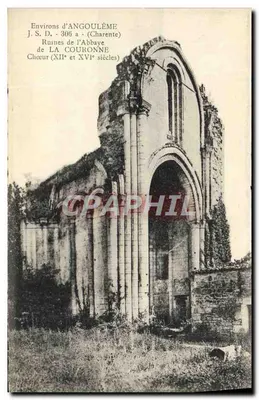 Ruínas da Abadia de La Couronne — Nave (séculos XII e XVI) — Arredores de Angoulême (Charente)