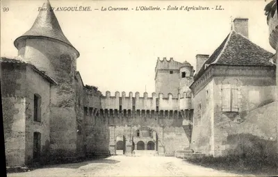 Angoulême — La Couronne — L'Oisellerie — Escola de Agricultura — LL.